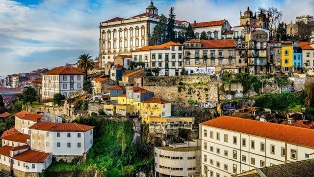 10 Best Hostels in Porto that are Red Hot at the Moment