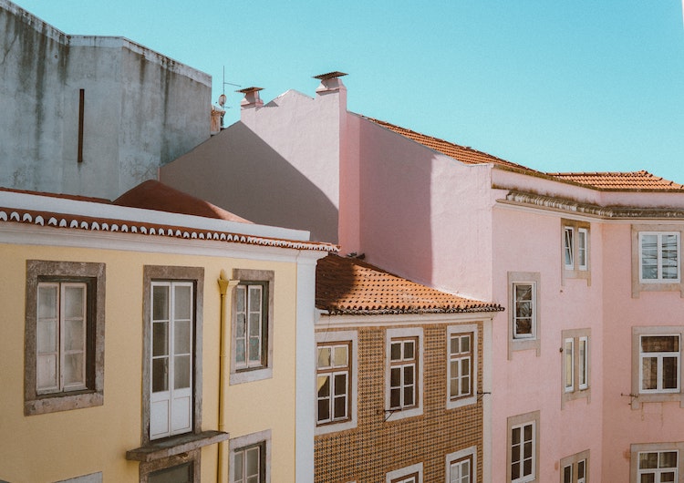 Houses Lisbon Airbnb