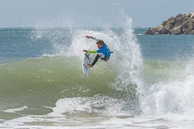 Peniche Child surfer