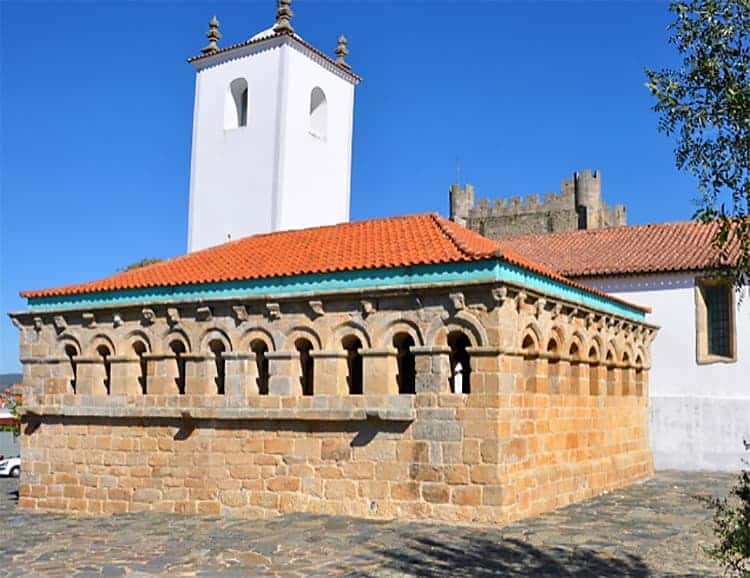 Domus Municipatis Braganca Portugal