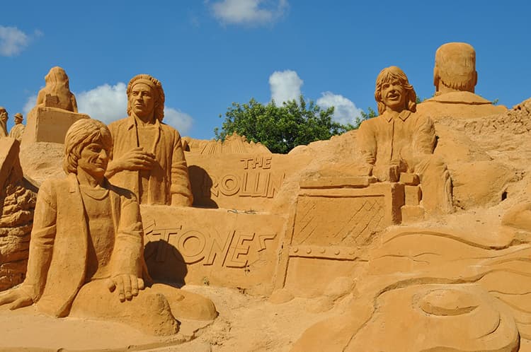 sand sculpture Algarve Portugal