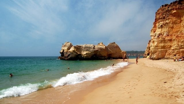 How to Spend a Perfect Holiday in Portimão Portugal