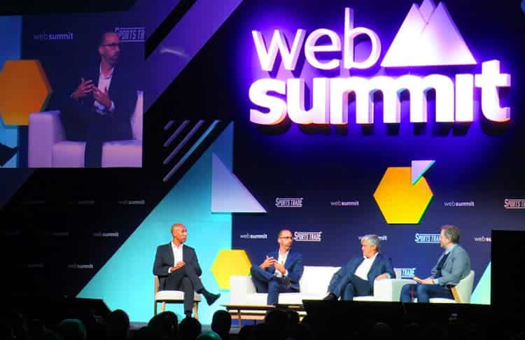 stage Web Summit Lisbon Portugal