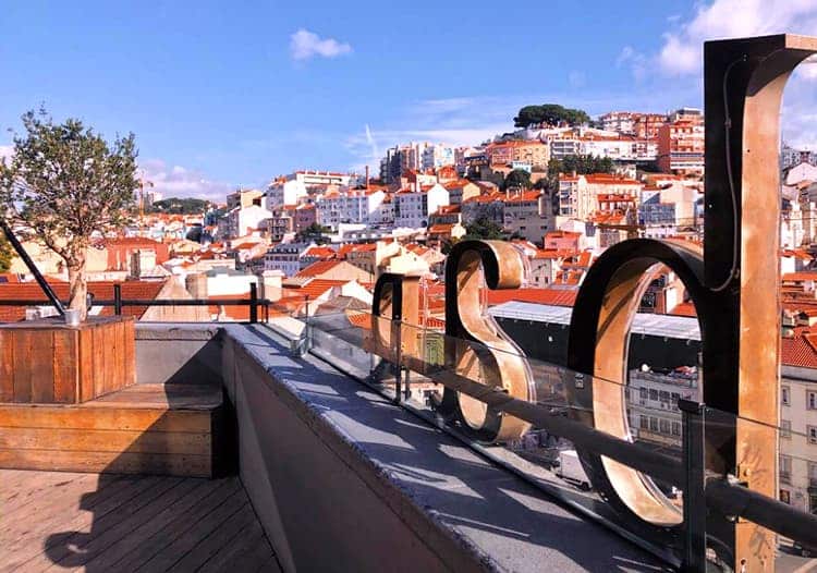 Topo Martim Moniz Lisbon