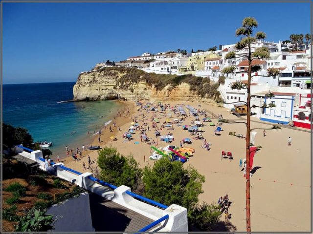 Carvoeiro Beach