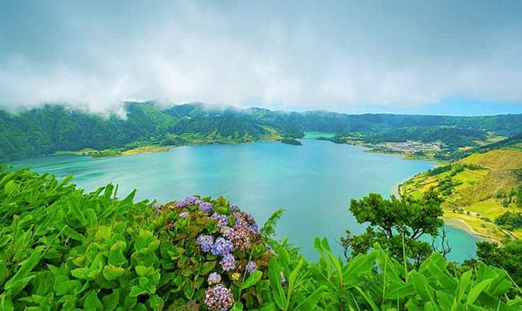 Lagoa das Sete Cidades Sao Miguel