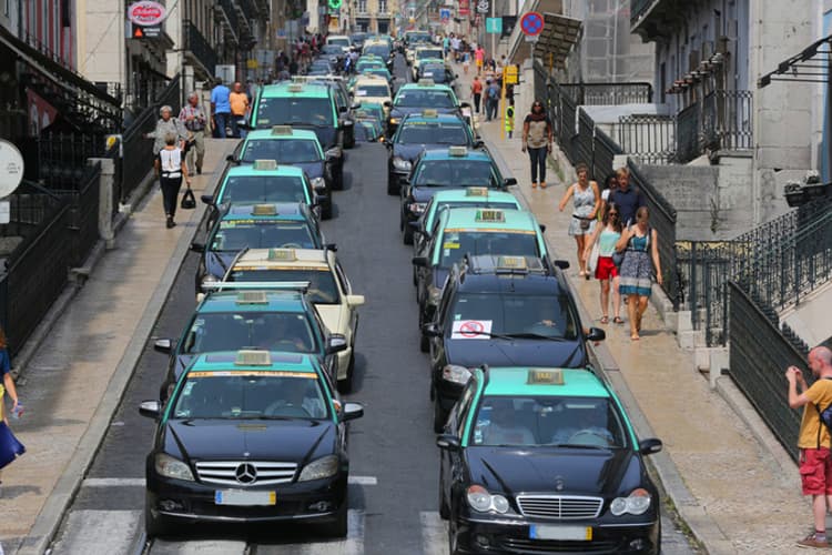 taxis Lisbon Portugal