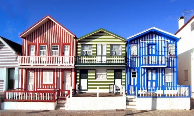 Fishermen_Stripe_Houses_Averio