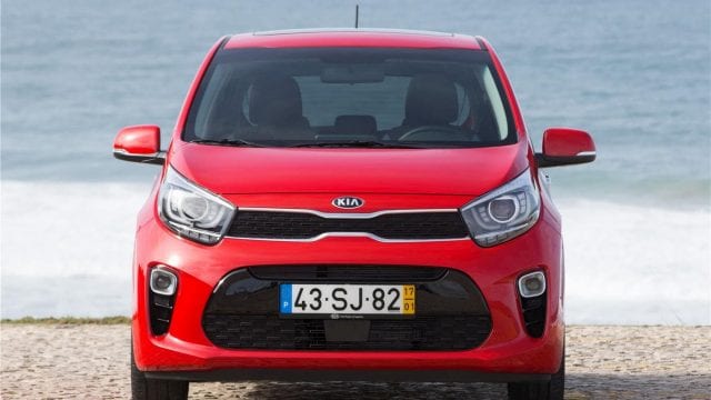 https://www.beportugal.com/wp-content/uploads/2019/05/import-a-car-to-portugal-640x360.jpg