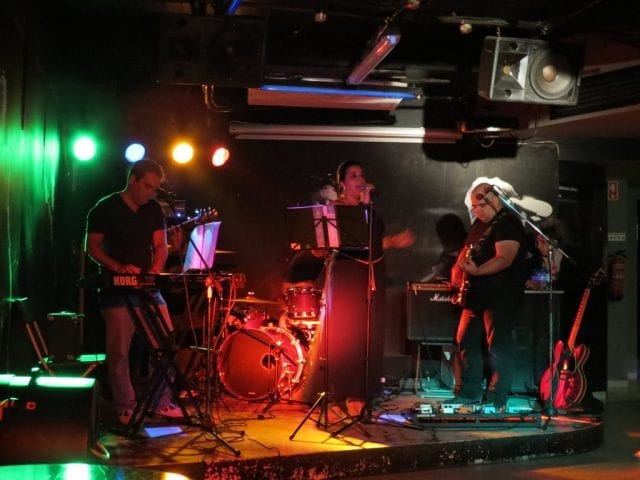 Live band at Tokyo Bar Lisboa