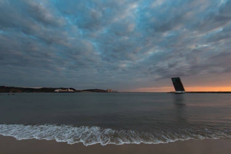 Algés Beach