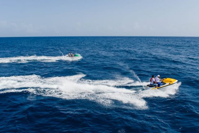 jetski in Praia da Oura