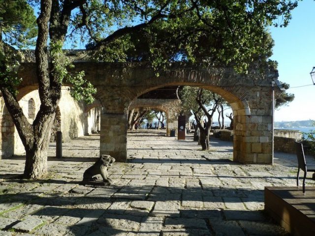 Sao Jorge castle