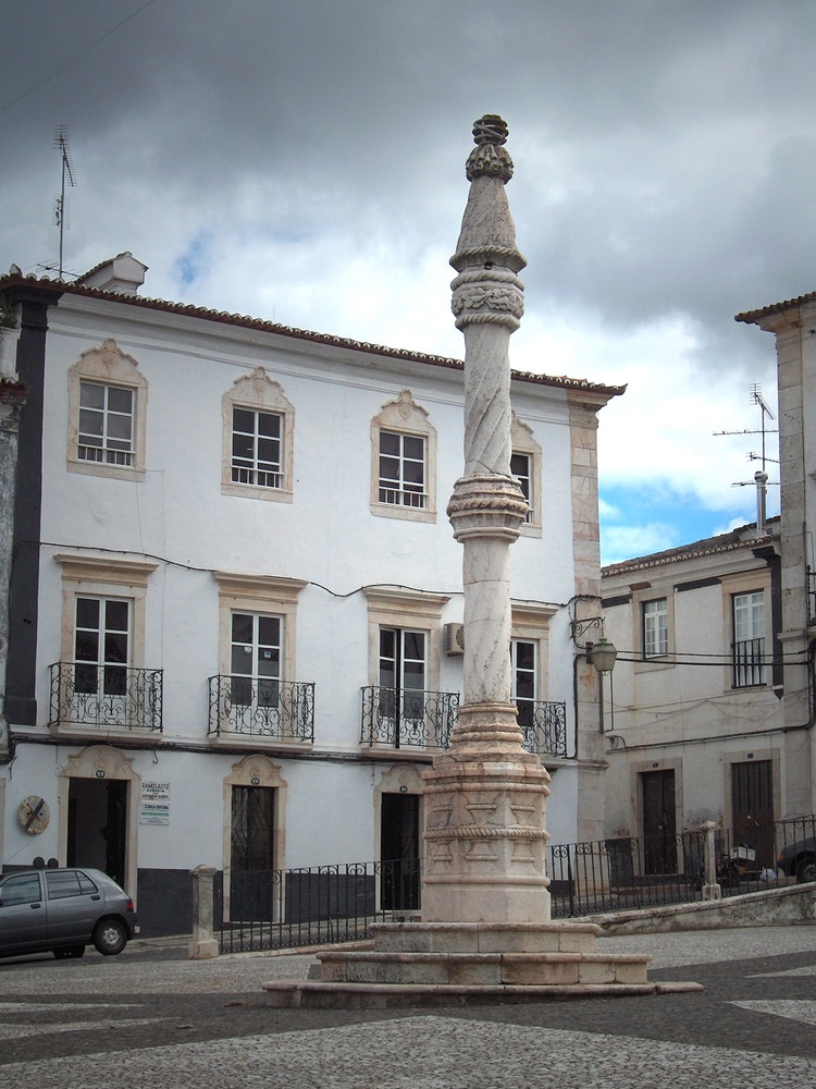 Estremoz lower town