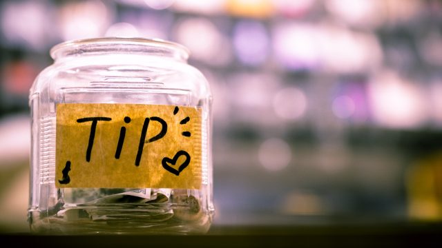 Tipping In Portugal: To Tip Or Not To Tip?