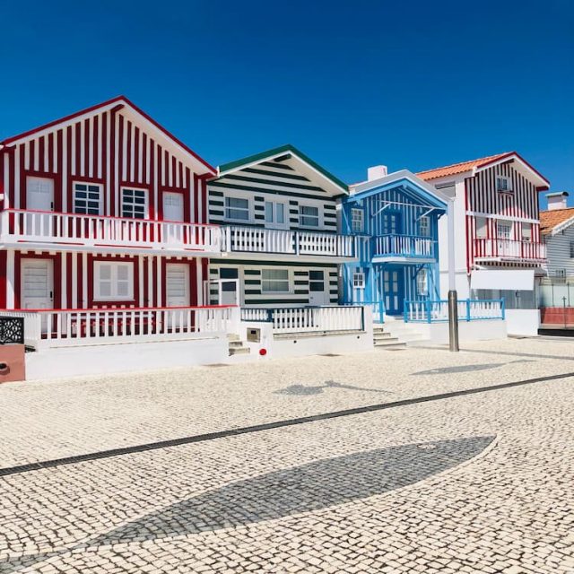 colorful-houses-costa-nova