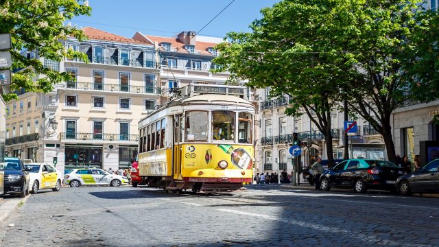 https://www.beportugal.com/wp-content/uploads/2019/10/Lisbon-tram-640x360.jpg